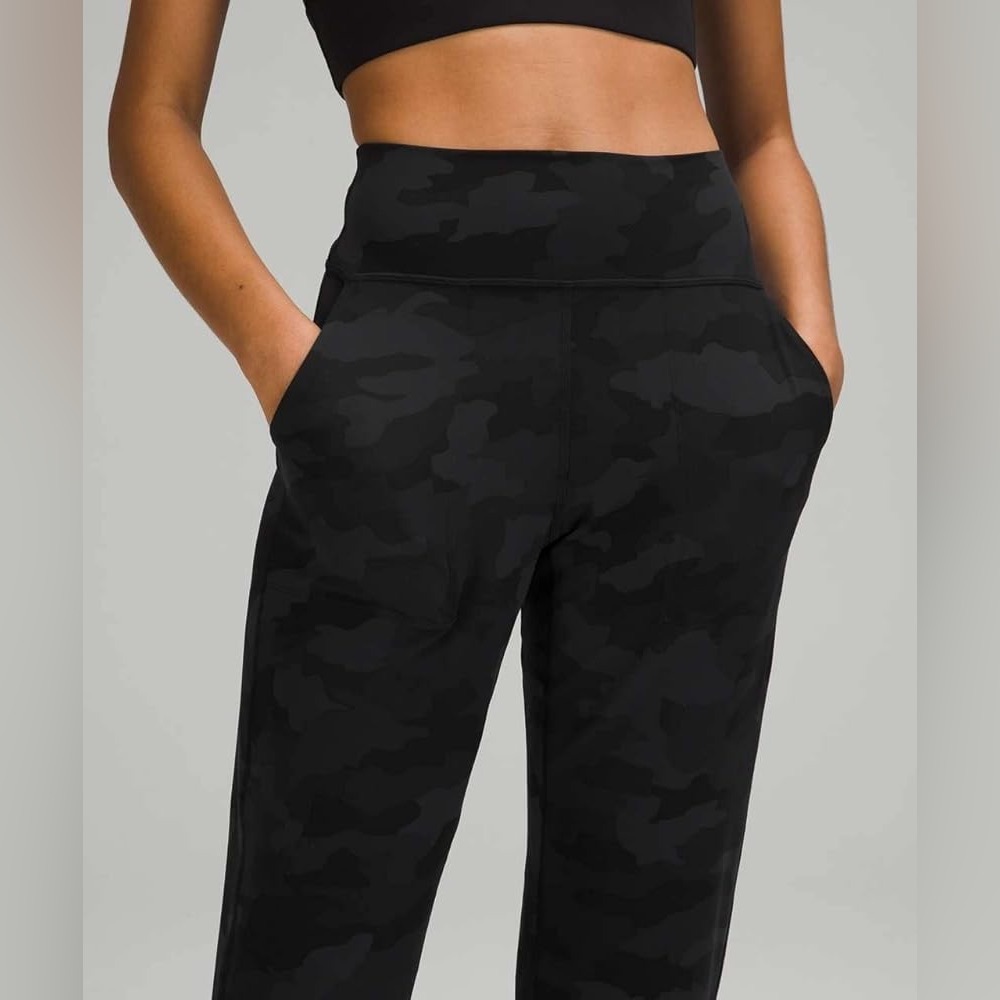 Lululemon Align High Rise Jogger - Picture 3 of 8